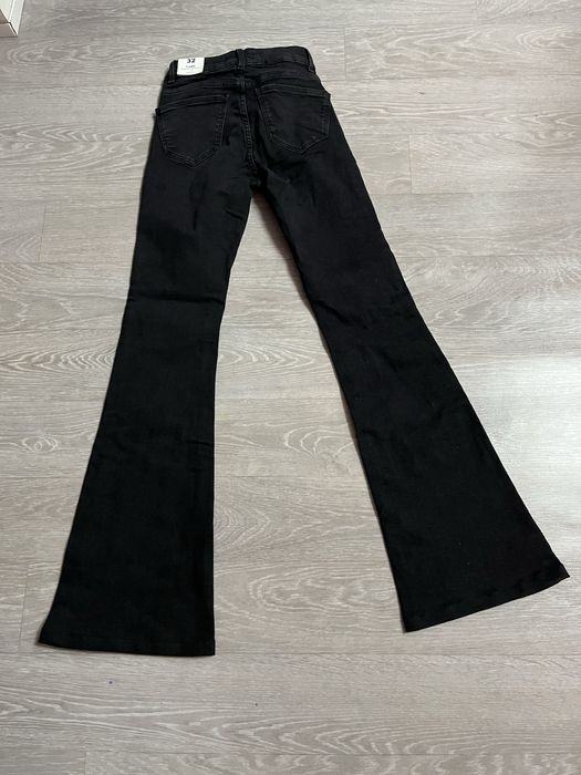 Джинси кльош Mango нові