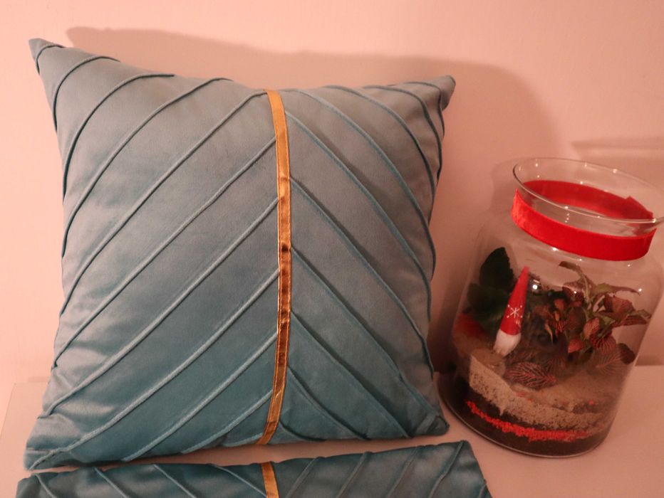 Poszewka na poduszkę 40x40 miętowa turkus aksamitna miękka 1 szt Nowa