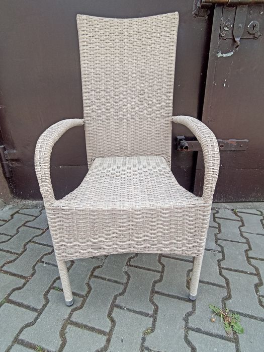 Fotele ogrodowe z technoratanu