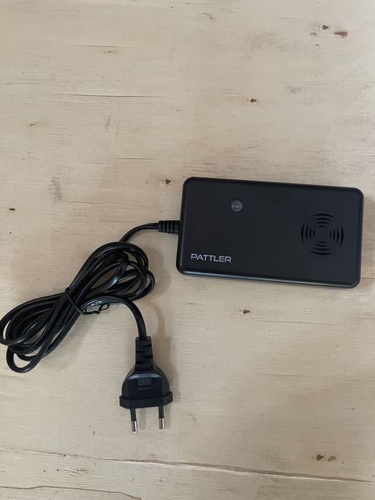 Odstraszacz ultradzwiękowy na kuny i inne gryzonie