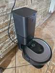 Robot roomba i7 plus