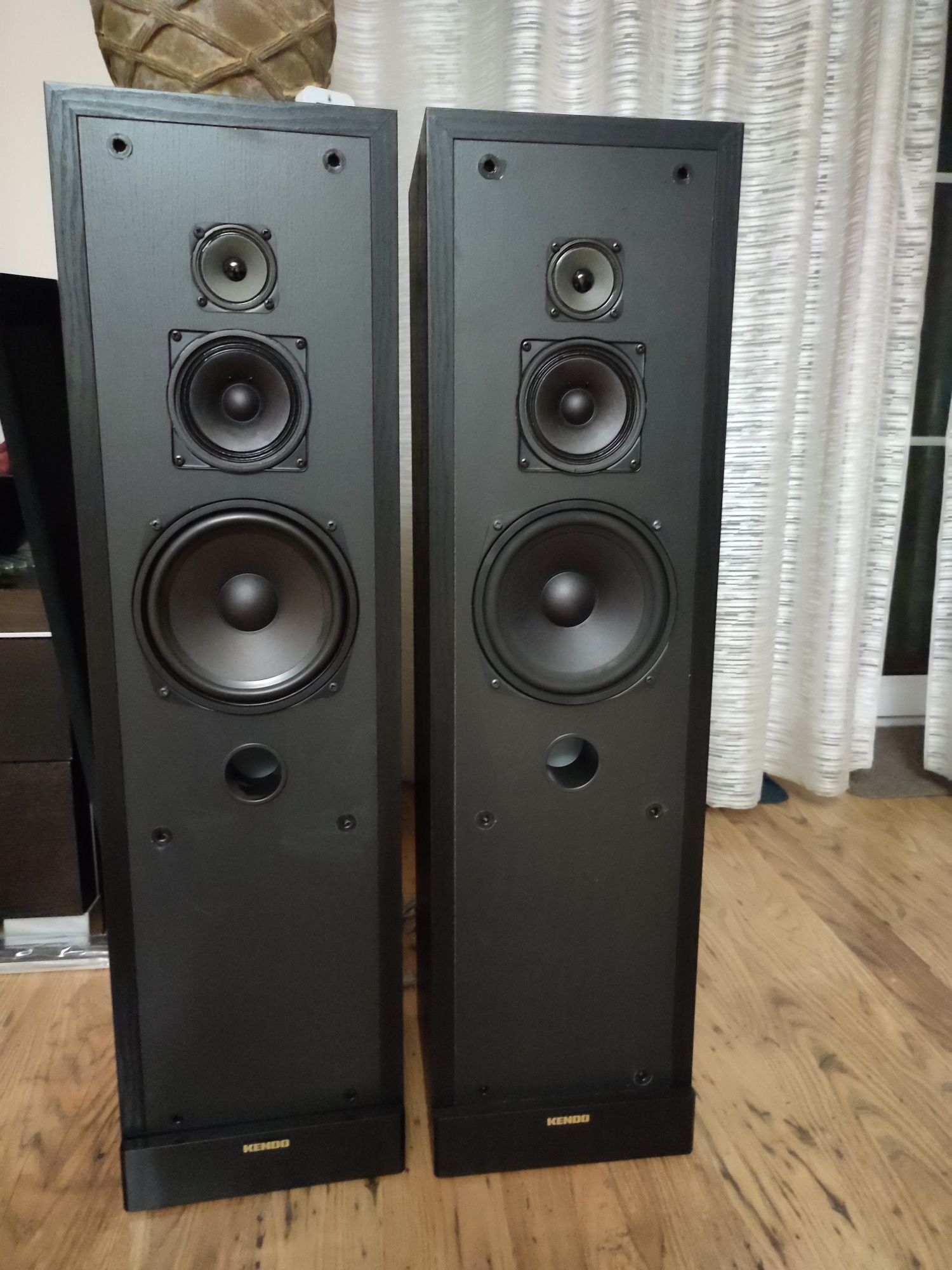 Kolumny głośniki  sprzęt audio