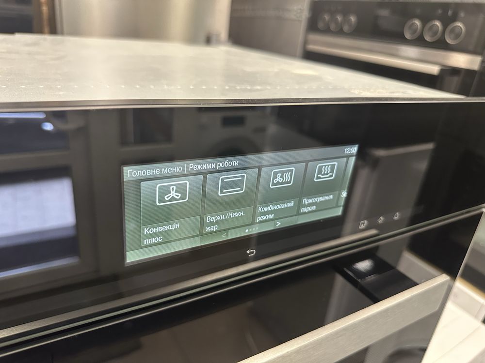 Духова шафа - пароварка Miele DGC 6800(Німеччина) меню. Автопрограми