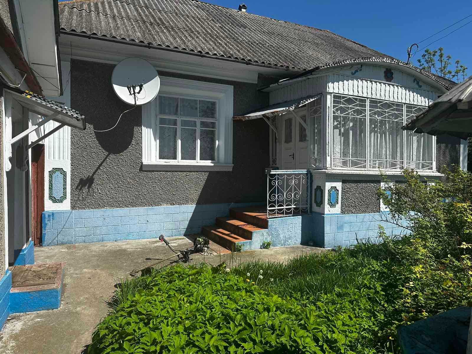 Продається будинок у с.Летава Чемеровецького району