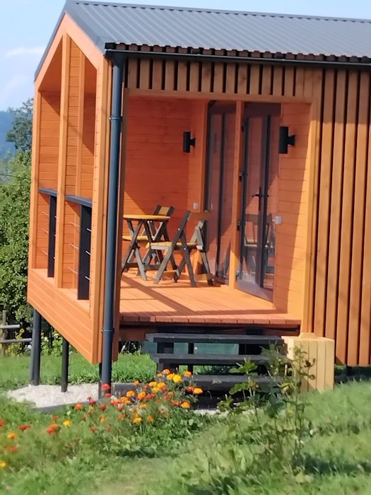 Відпочинок у Карпатах. Котедж "Під лісом".