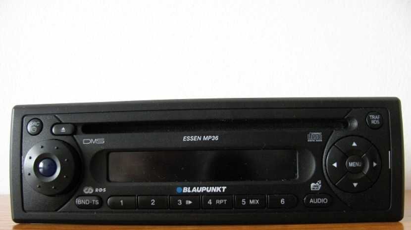 Radio BLAUPUNKT ESSEN M35 niebieski ekran VW Golf Passat Polo DVD/MP3