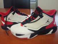 Vendo sapatilhas Nike Air Jordan