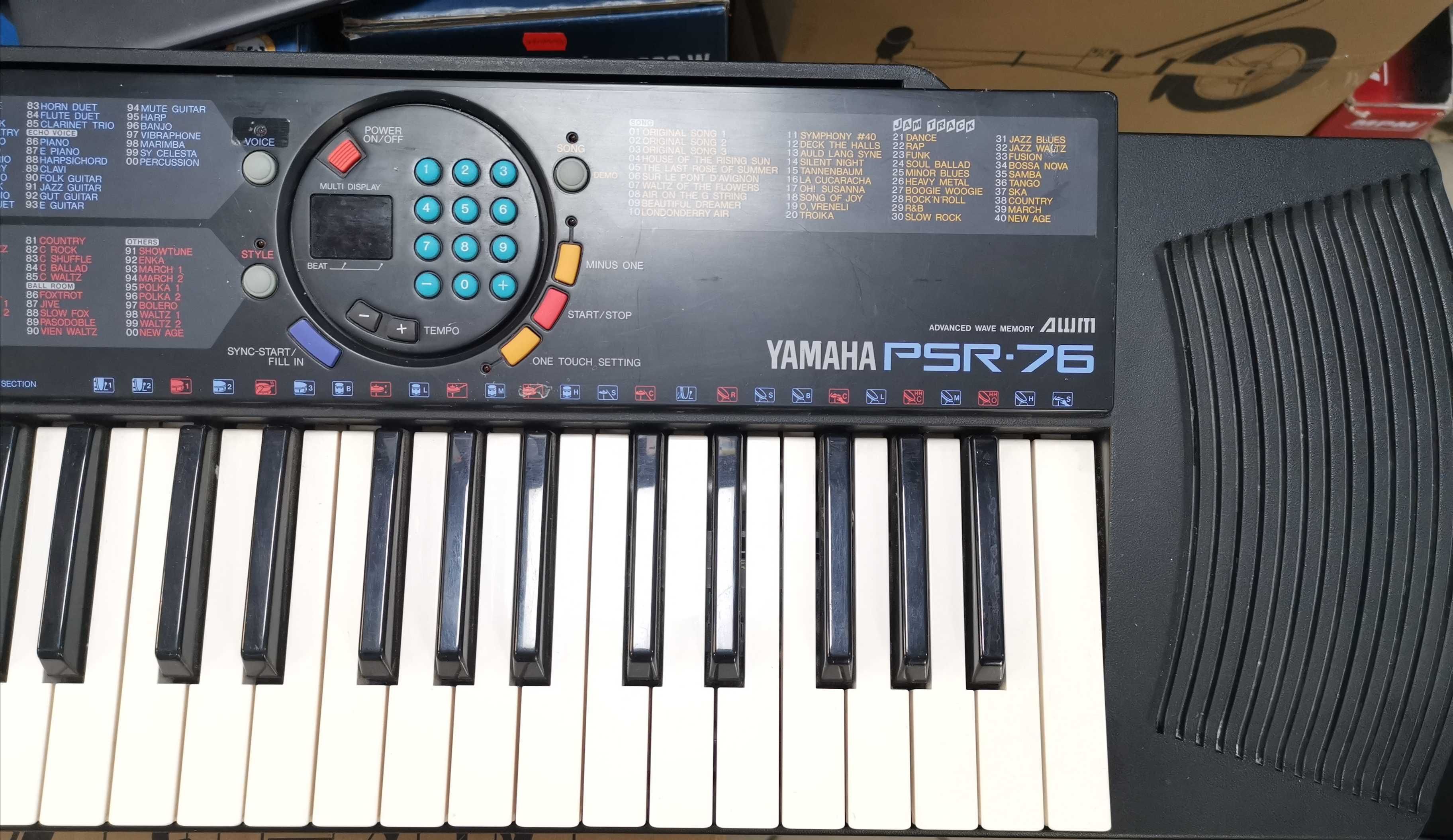 Na Lewara Keyboard Yamaha PSR-76