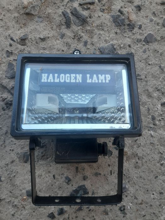 Прожектор з лампою 150w