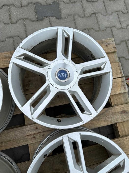 4x98 7jx17 et41 Fiat abarth stilo 17" komplet