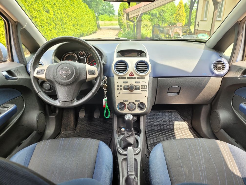Opel Corsa 1.2 benzyna