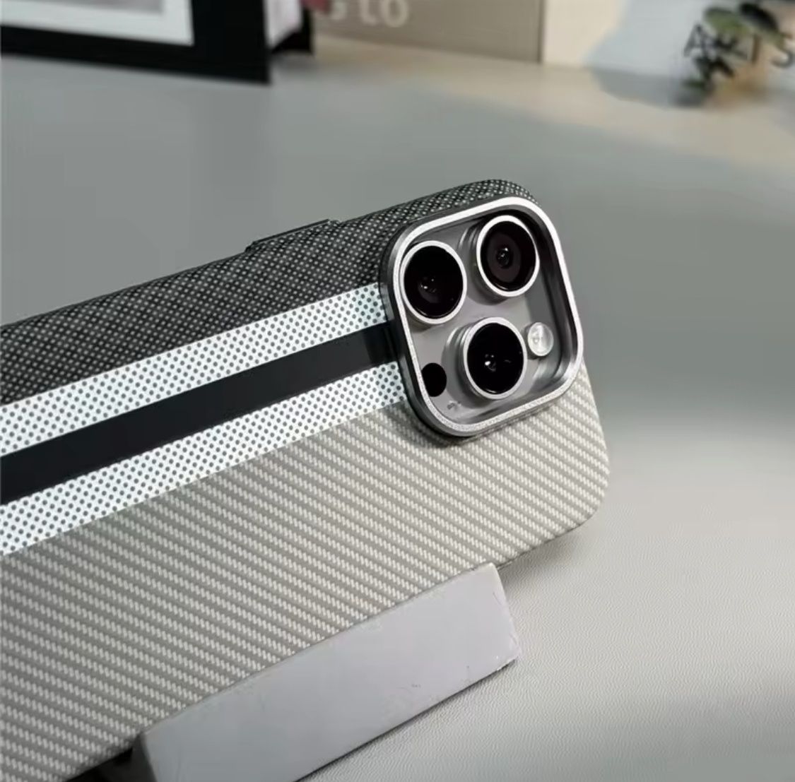 Чохол чехол карбон карбоновий MagSafe iPhone айфон 16 Pro Max та інші