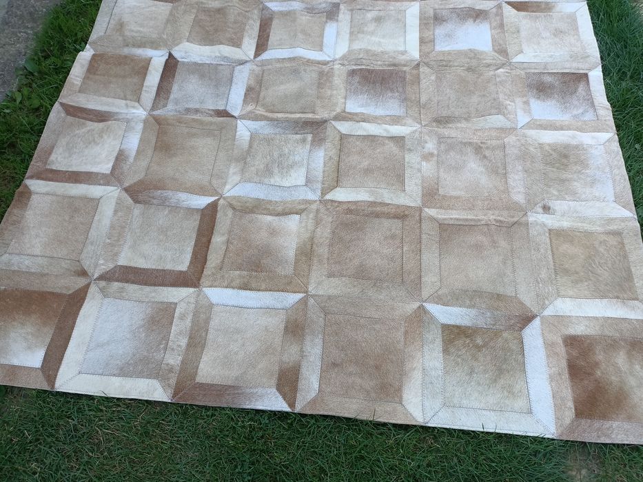 Duży dywan skóra bydlęca patchwork