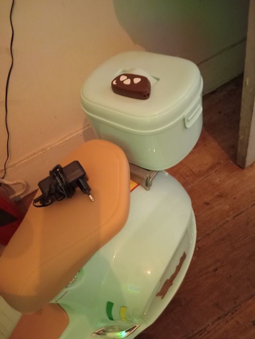 Vespa para criança venda ou troca por bicicleta