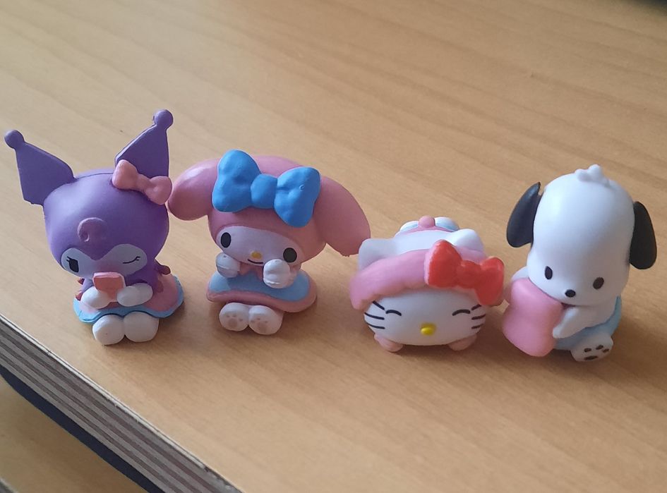 4 mini figuras Sanrio