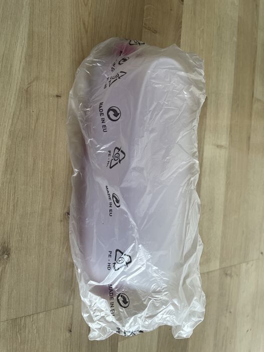 Salami keeper Tupperware