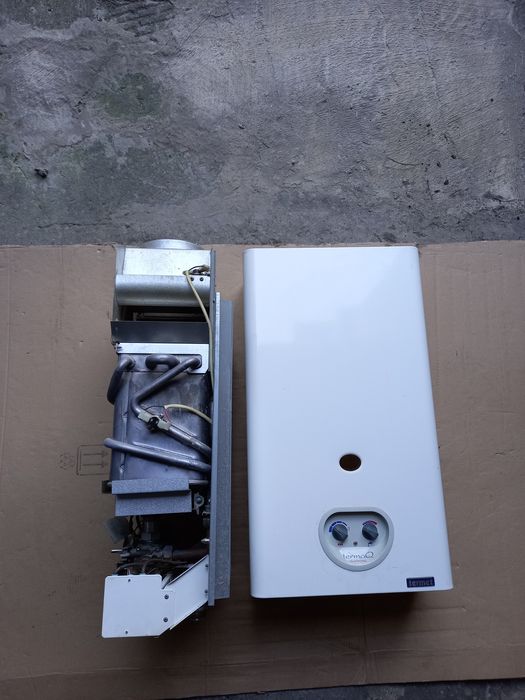 Gazowy przepływowy ogrzewacz wody G19-02