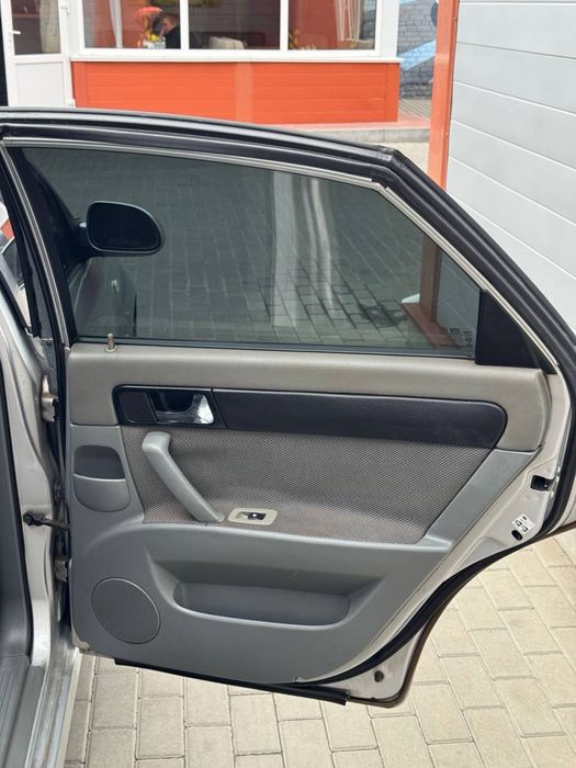 Продам Chevrolet  lacetti АВТОМАТ ГАЗ