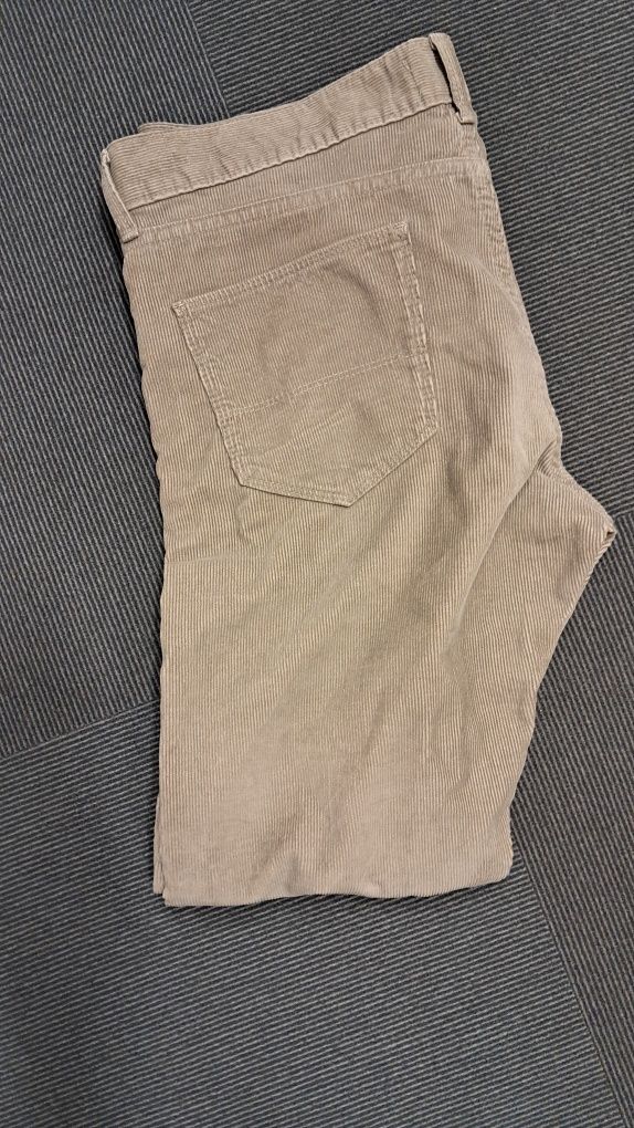 Męskie spodnie sztruksowe Marks&Spencer 34 slim