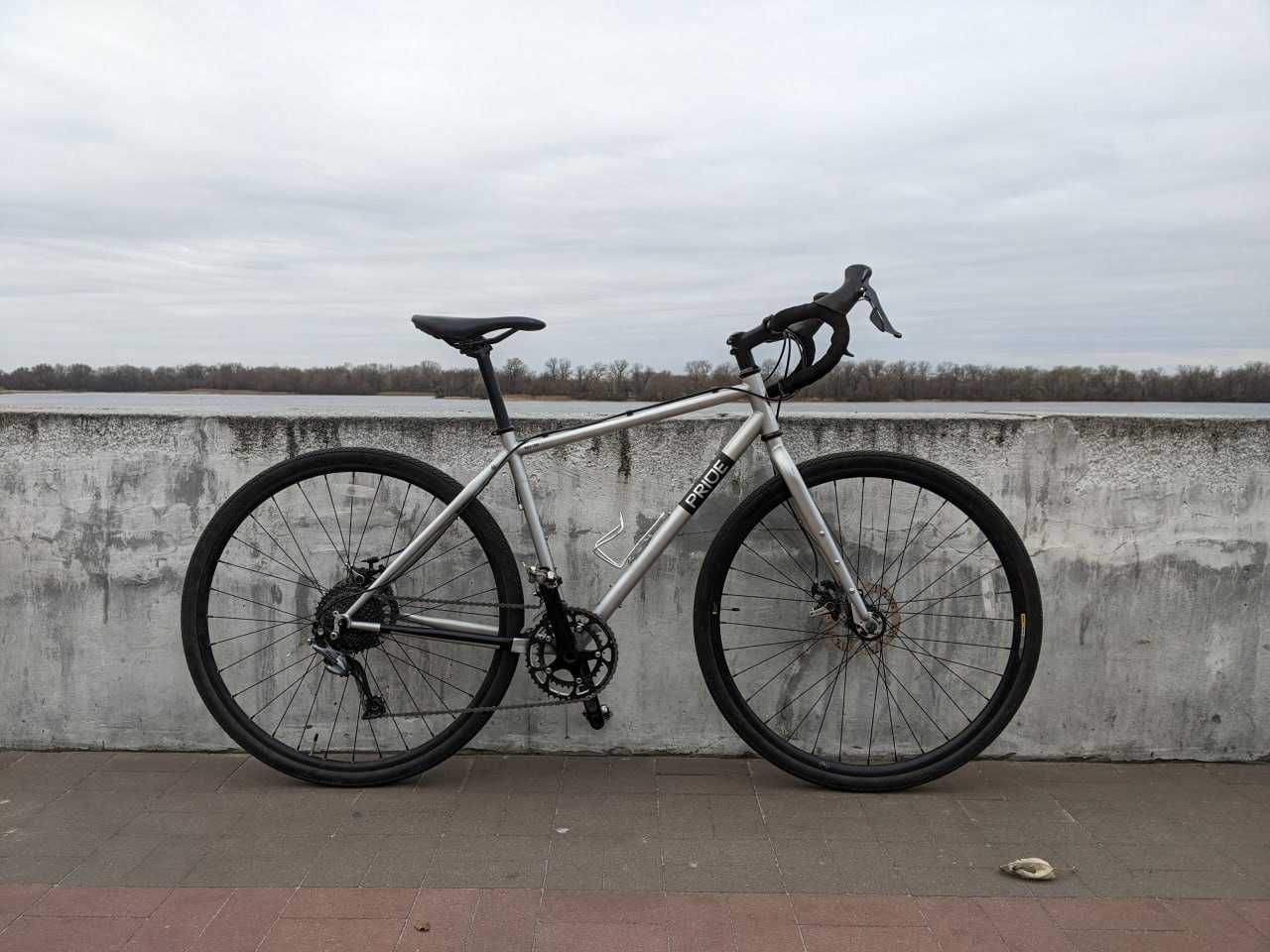 Pride Rocx Tour 2019 Grey