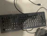 Klawiatura mechaniczna roccat vulcan 120 aimo uszkodzona