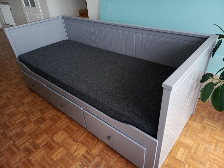 Łóżko Hemnes Ikea szare rozkładane