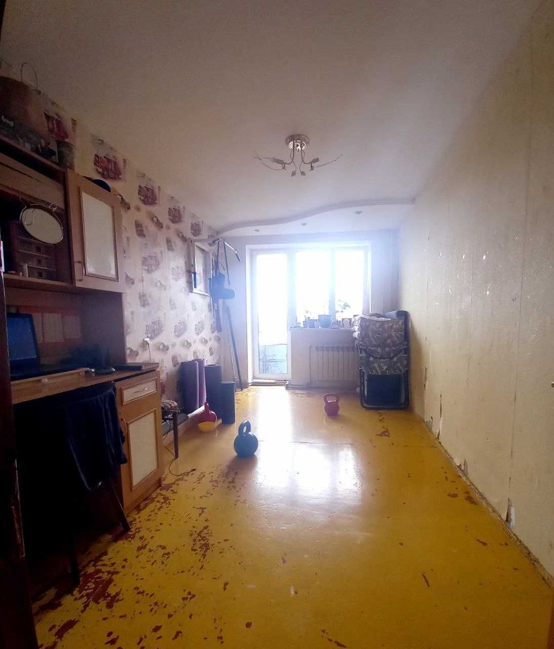 Продам 2-х кімнатну квартиру у Хлібодарському від власника