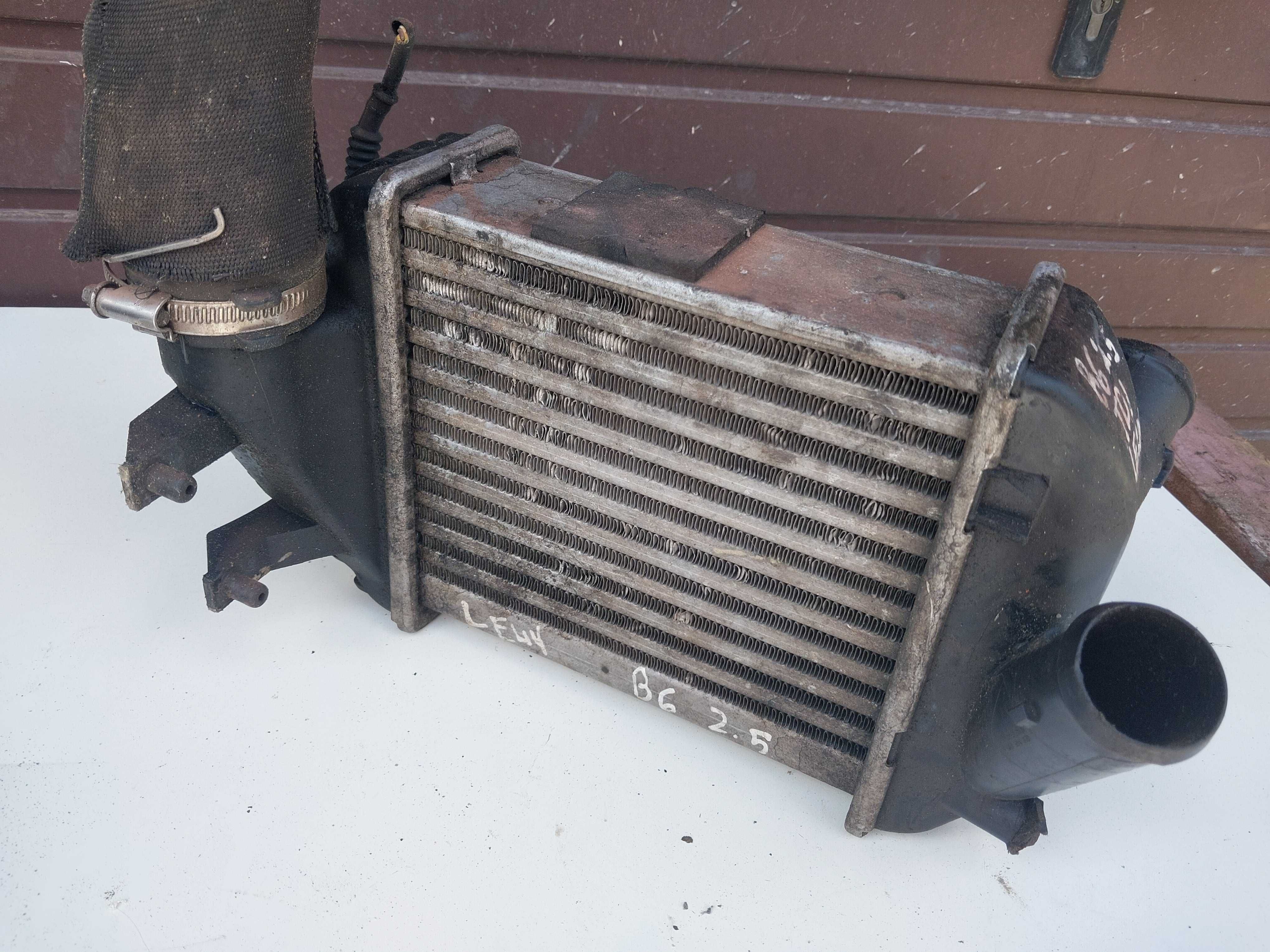 Intercooler Lewy Chłodnica Intercoolera Audi a4 b6 2.5 tdi WYSYŁKA