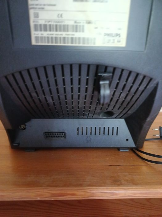 Telewizor kolorowy PHILIPS 21", z pilotem, sprawny