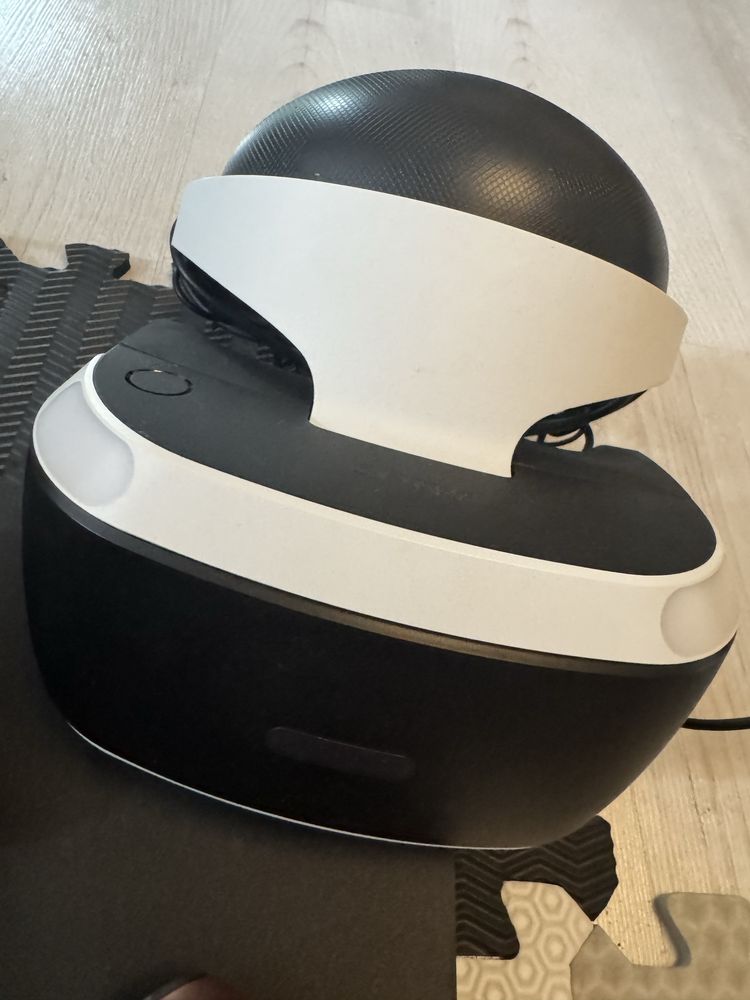 Ps4 pro konsola 1 tb, plus vr i kamera, komplet