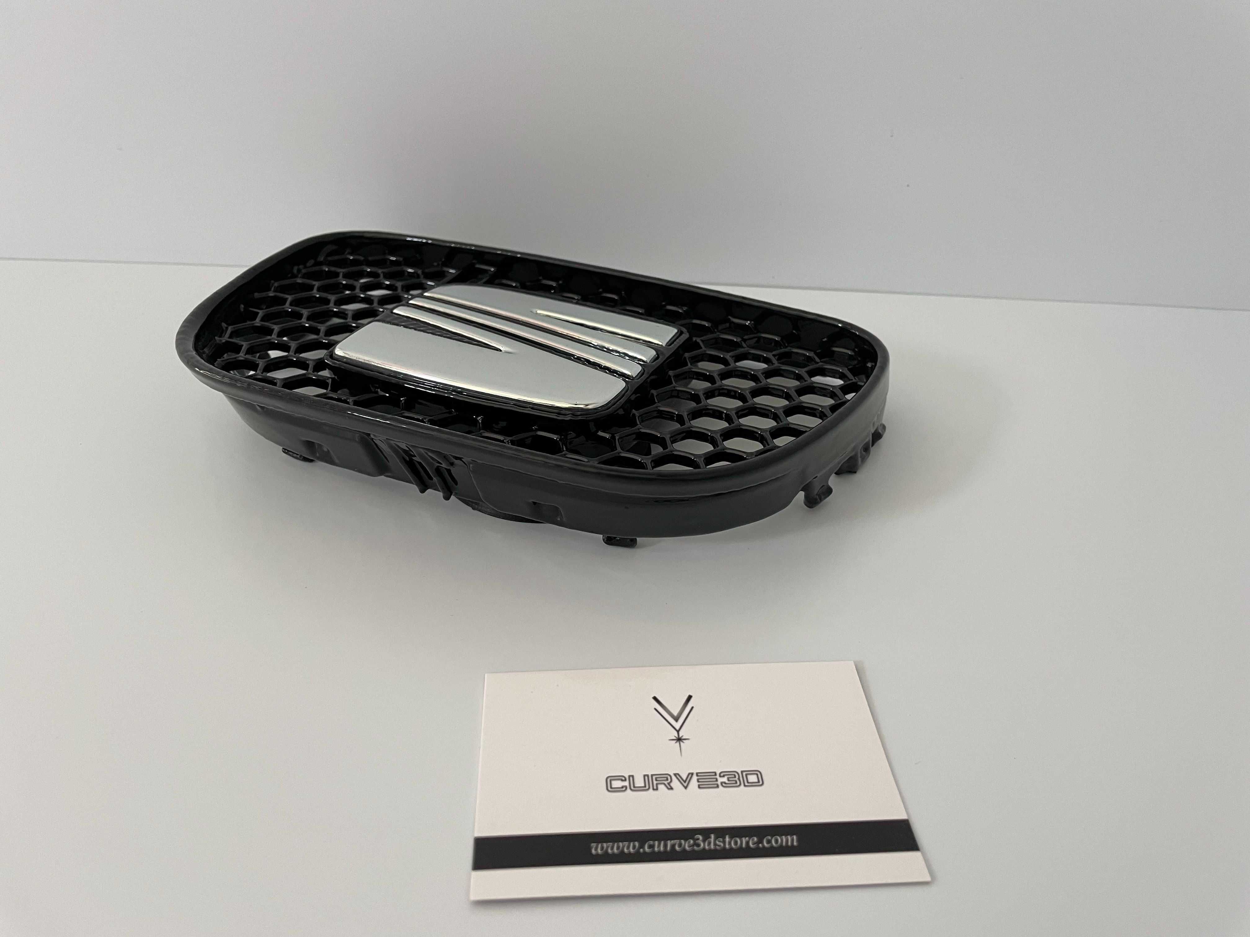 Grelha Frontal Seat Leon/Toledo Cupra 1M 2000 (Simbolo Incluido)