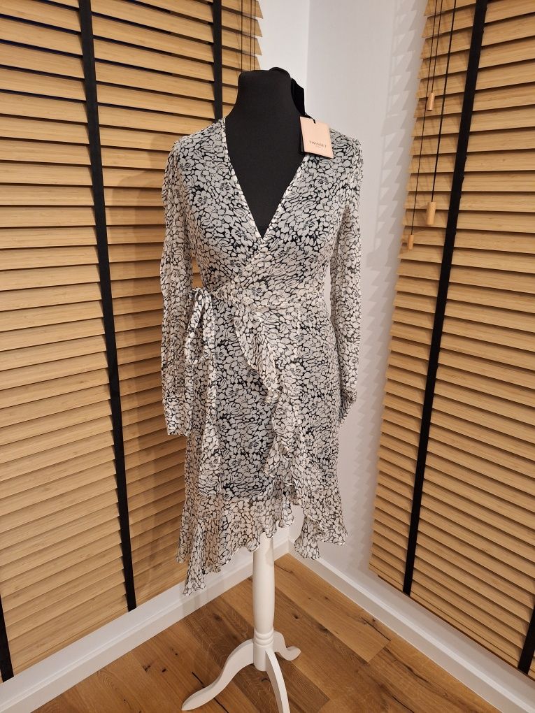 Twinset, damska sukienka kopertowa, r. XS/S