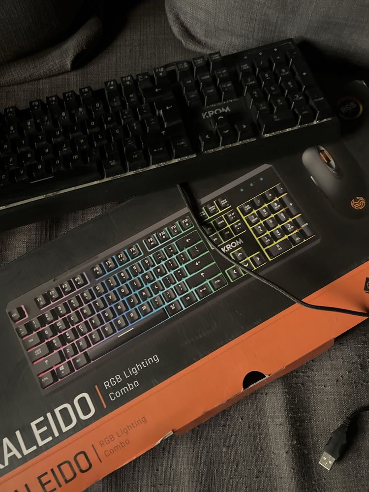 Teclado gaming krom