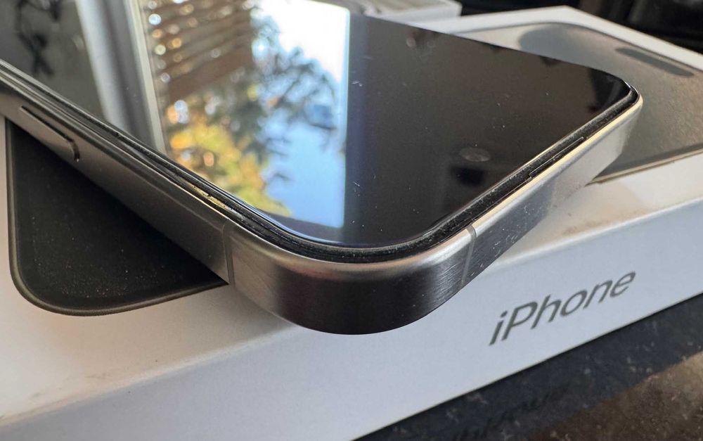 Iphone 15 Pro Salon Polska