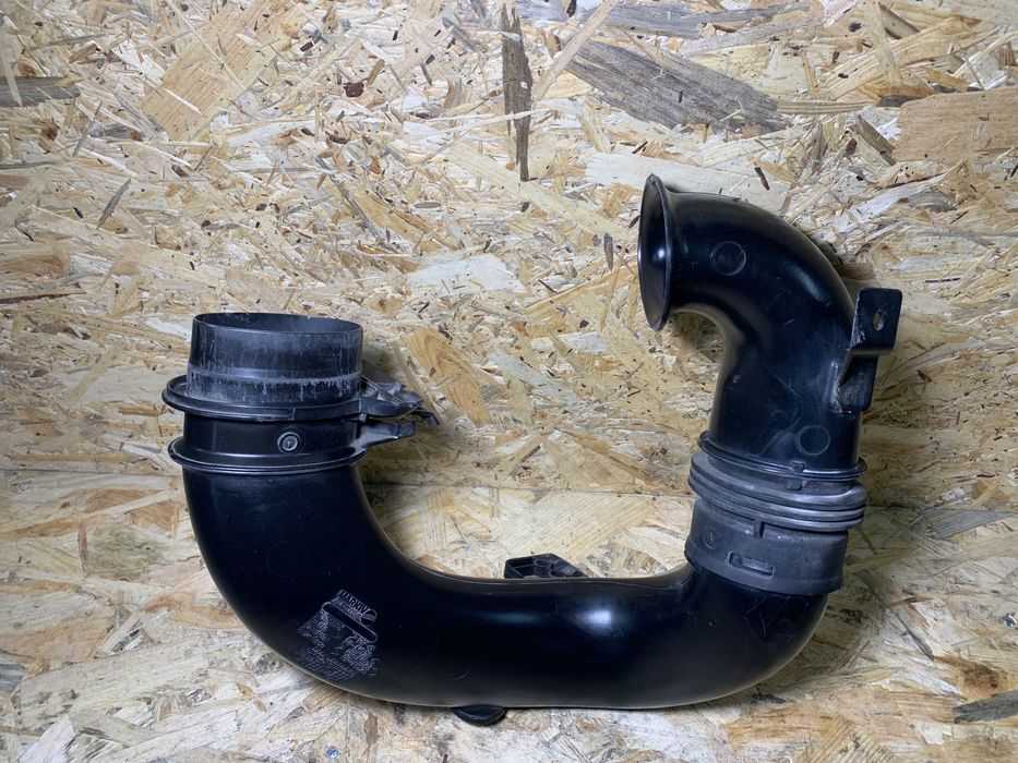 Патрубок воздушного фильтра 2.0 Peugeot 3008 5008 Citroën Fiat