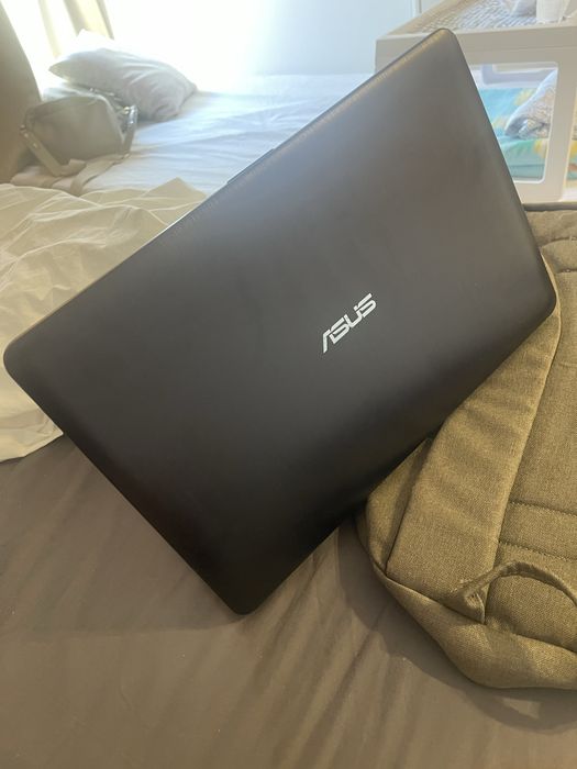 Computador portátil Asus
