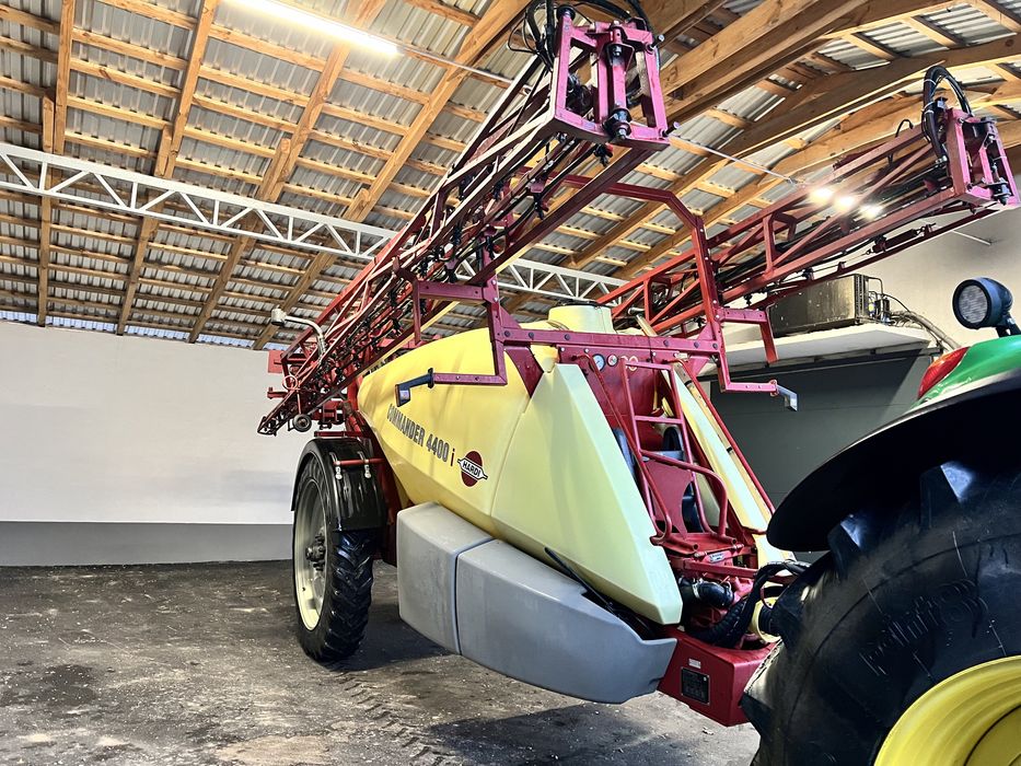 Opryskiwacz Hardi Commander 4400i