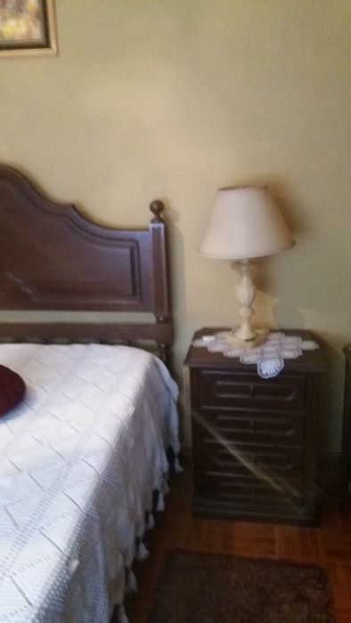 Colcha de renda feita à mão