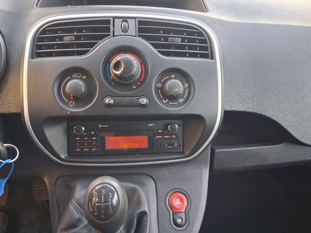 Renault Kangoo 1.5dci 2016r Nowe opony Nowy rozrząd Zarej PL
