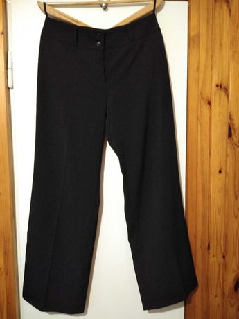 Czarne spodnie wizytowe z kantem, klasyczne, proste rozmiar L