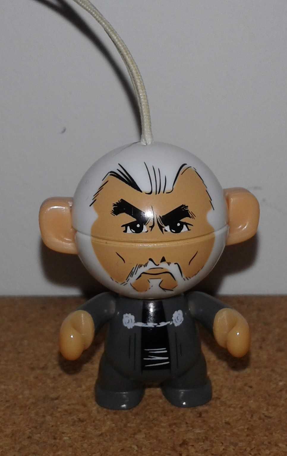 figurka Star Wars Kinder tr205 Hrabia Dooku