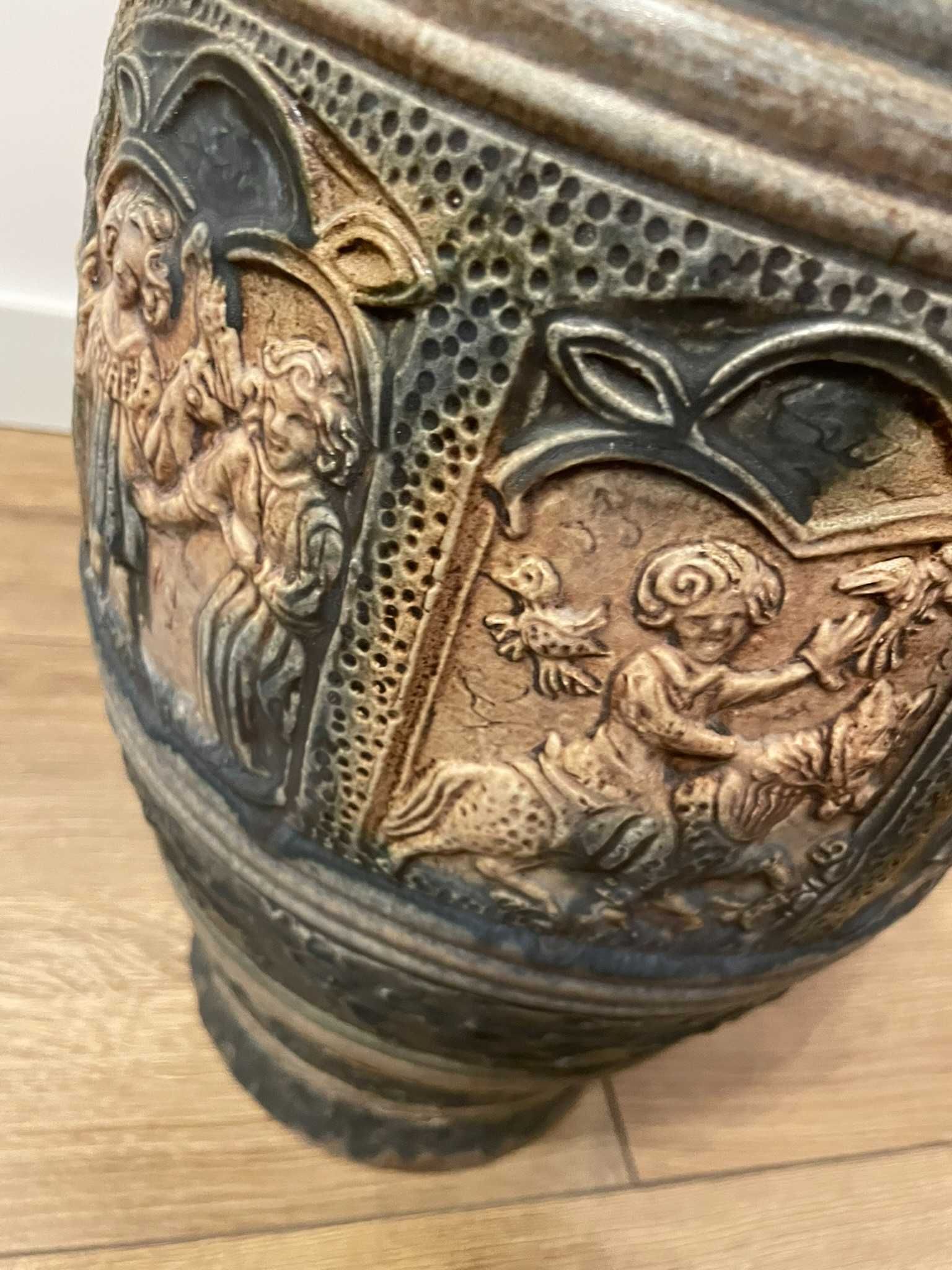 Porcelanowy rzeźbiony ceramiczny wazon Jasba dzban antyki vintage