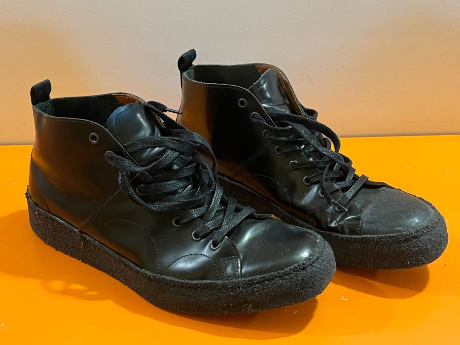 Sapatos homem em couro