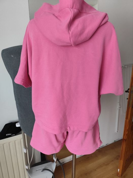 Różowy komplet dresowy szorty cocomore dres