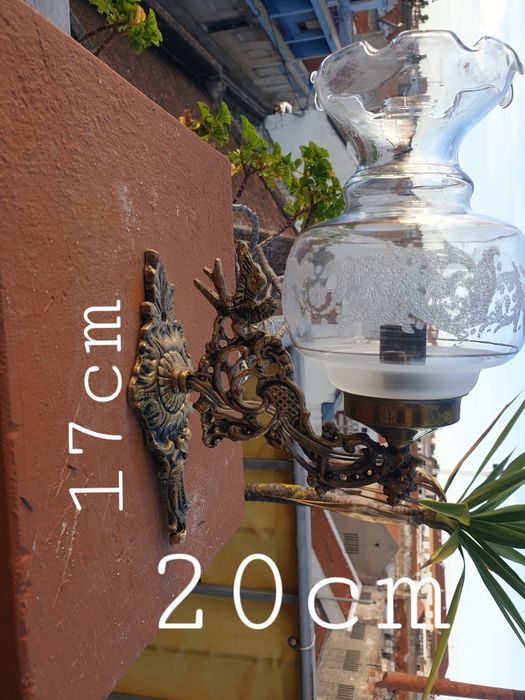 Candeeiros antigos de parede