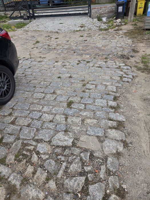 Stara kostka brukowa kamien granitowy