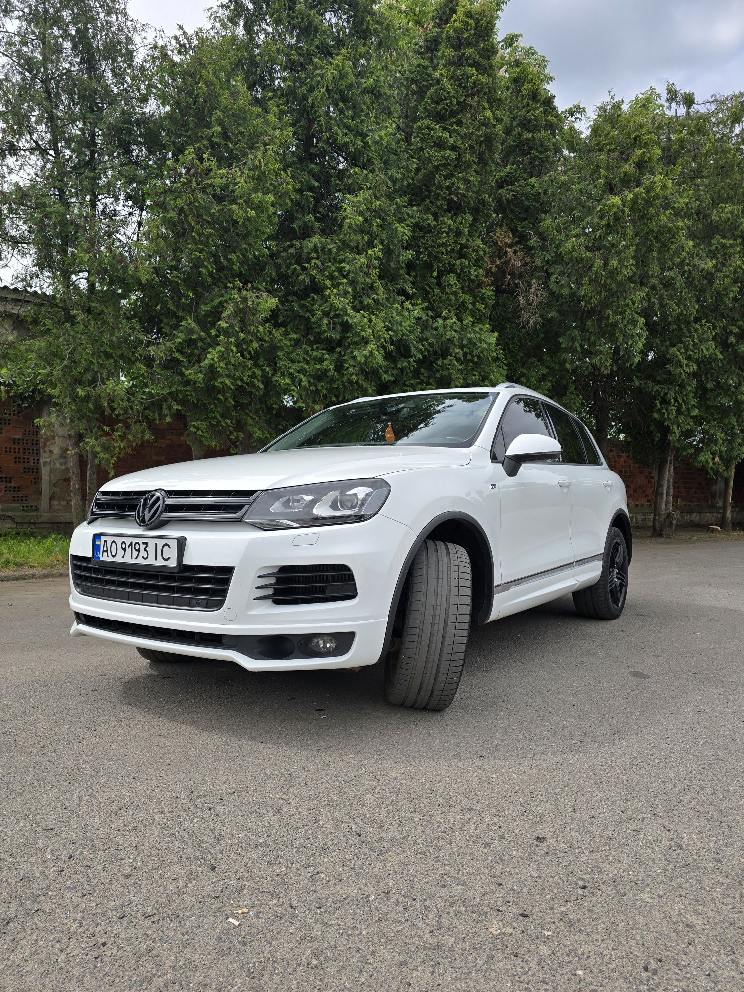 Volkswagen Touareg R-Line не Америка обмін