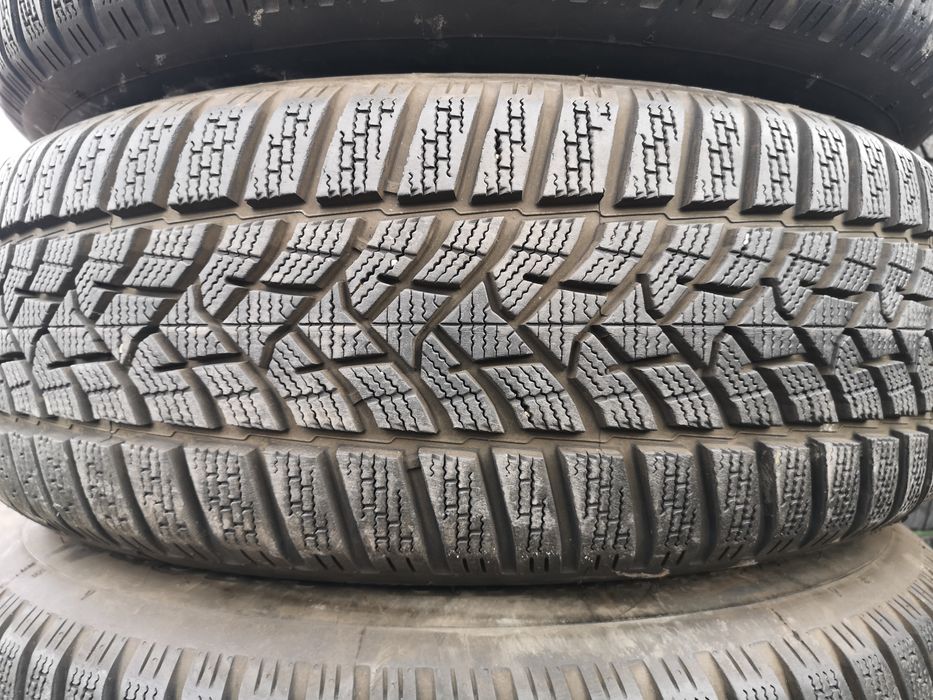 Komplet kół zimowych 5x114,3 Renault Nissan Dacia Kia 215/65/16 Dunlop