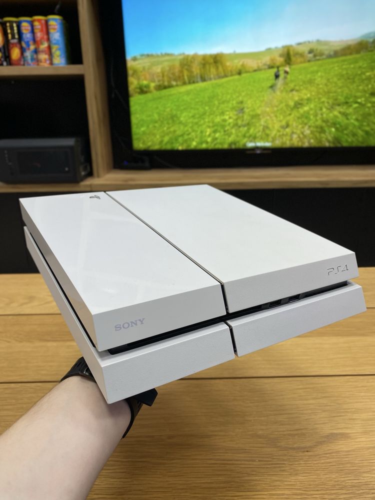 Sony PlayStation 4 White 500GB [гарантія 12 місяців]