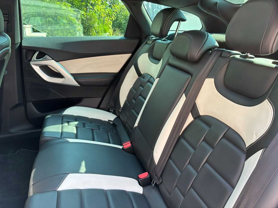 DS5 2.0 HDi Hybrid4 Sport Chic 152mKm 200cv